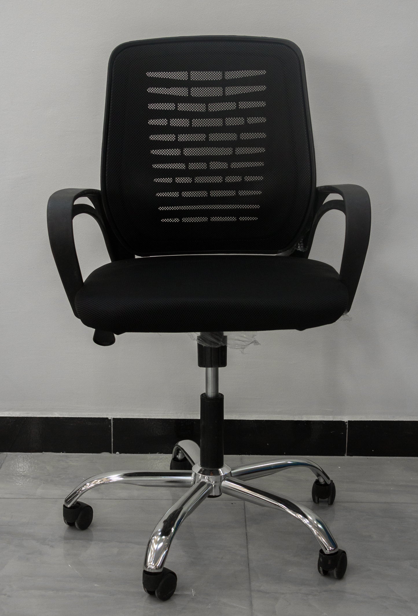 Ergonomic Task/Employee Office Chair – Comfort Design – CH49B