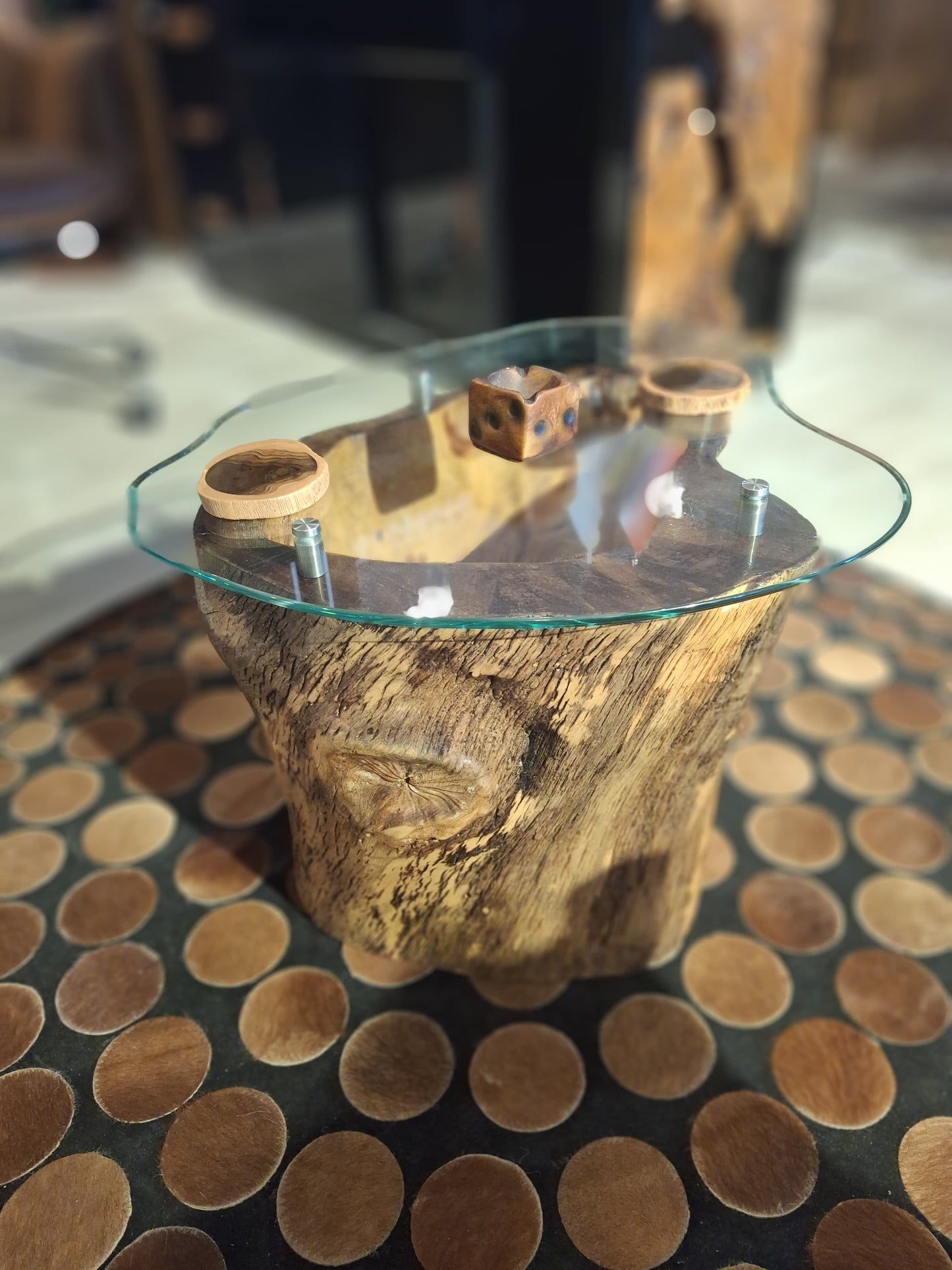 Tea Table – Natural Wood Trunk Base with Tempered Glass Top 60×60cm – TE129