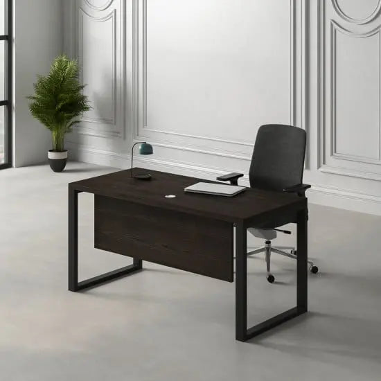 Employee Desk – Metal Frame 5×5cm, Wood Modesty Panel, No Drawers – ED 23