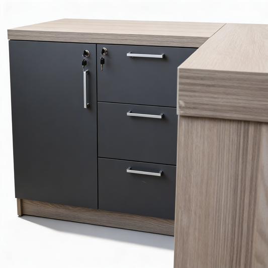 Executive Office Desk – Simple & Elegant Design – MD52