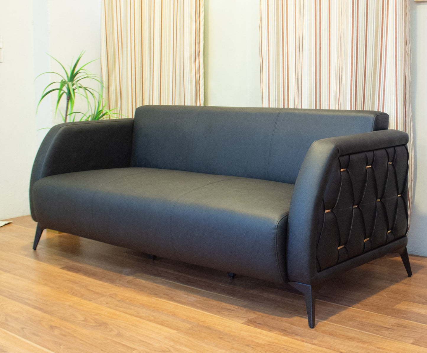Modern Sofa – SF-302