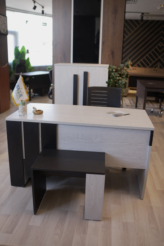 Tea Table – MDF Two-Tone Finish with Wooden Legs – TE134
